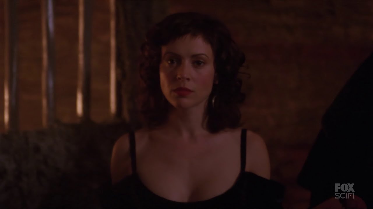 Charmed 4x19 Remaster - The Queen