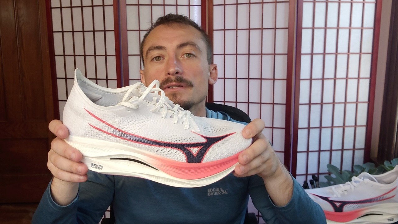The Mizuno Wave Rebellion Pro 3 Low is PHENOMENAL