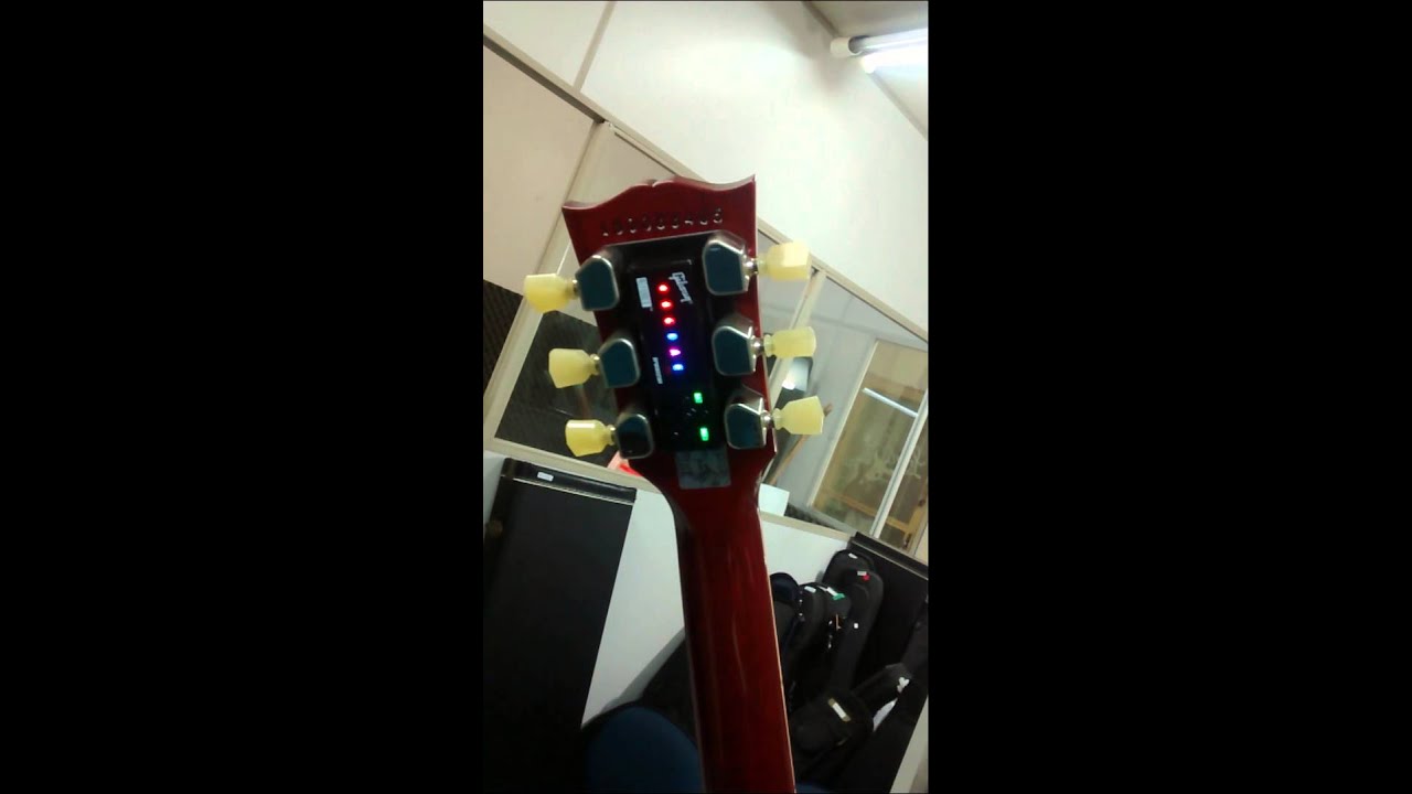 Lovatto luthier e Tronical Tune