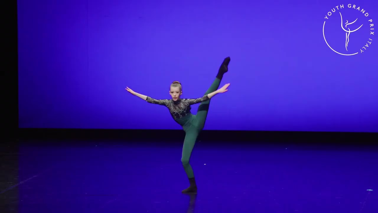 Ballettakademie Kashcheeva in München. Annelie Sophie Broszat (12 J.)