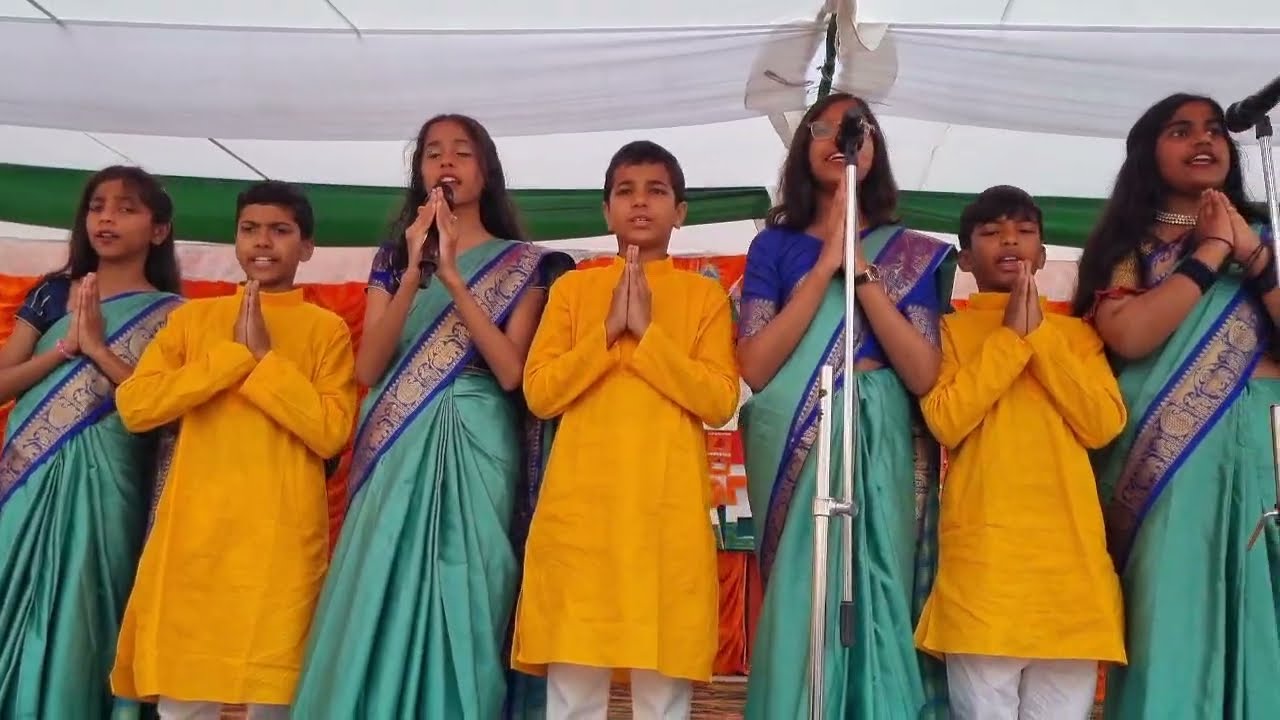 गायत्री मंत्र और वेद मंत्र के साथ सांस्कृतिक कार्यक्रम का शुरुआत DAV नविनगर में #viral #trending 
