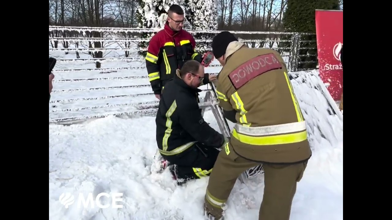 MCE Fotowoltaika : Szkolenie Ratowniczo-Gaśnicze dla Komendy Powiatowej Straży Pożarnej w Oświęcimiu