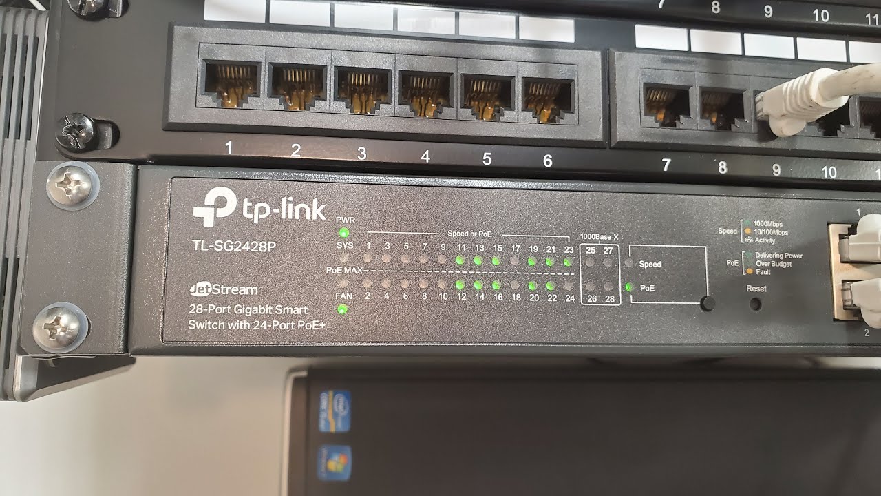 Распаковка, настройка, монтаж и осмотр tp-link TL-SG2428P.