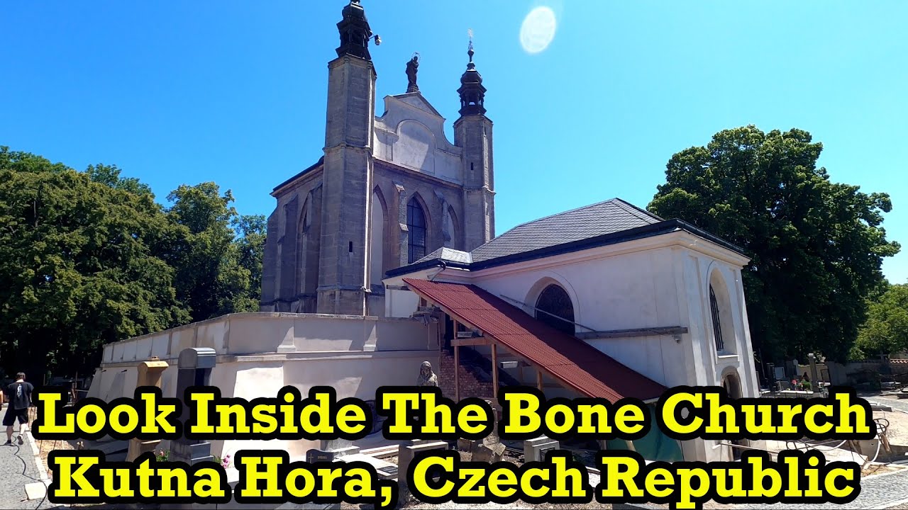 Tour of the Bone Chapel in Czech Republic (The Sedlec Ossuary)
