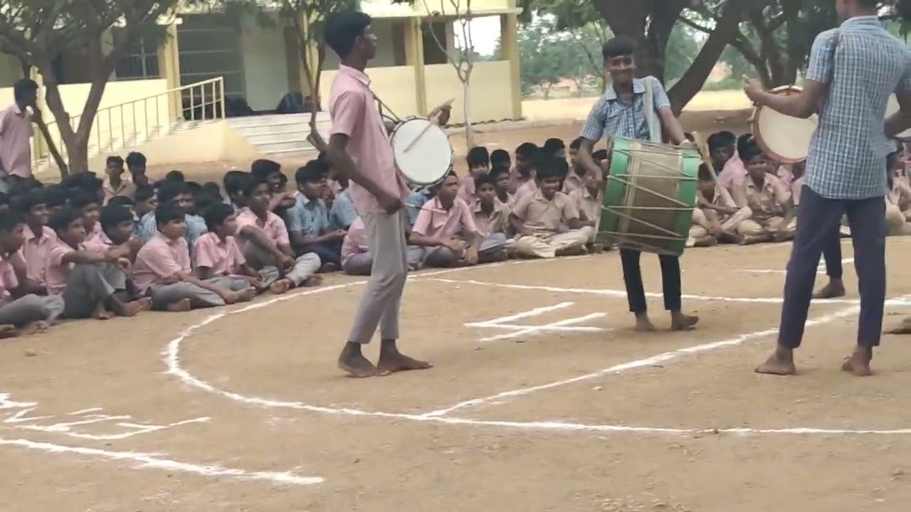 பொங்கல் விழா: கிராமிய இசையுடன் வழிபாடு#பொங்கல் #tamilmusic #musicinstruments #இசை #தமிழிசை #students