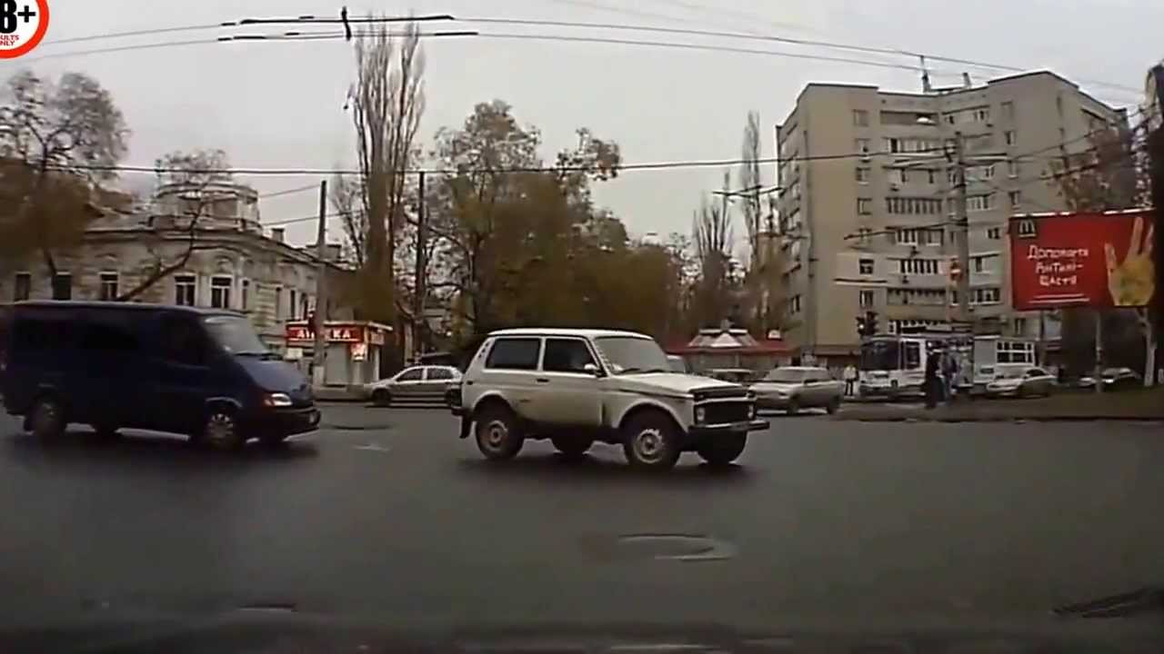 NEW Road Rage & Car Crash Compilation 2013 November Russia
