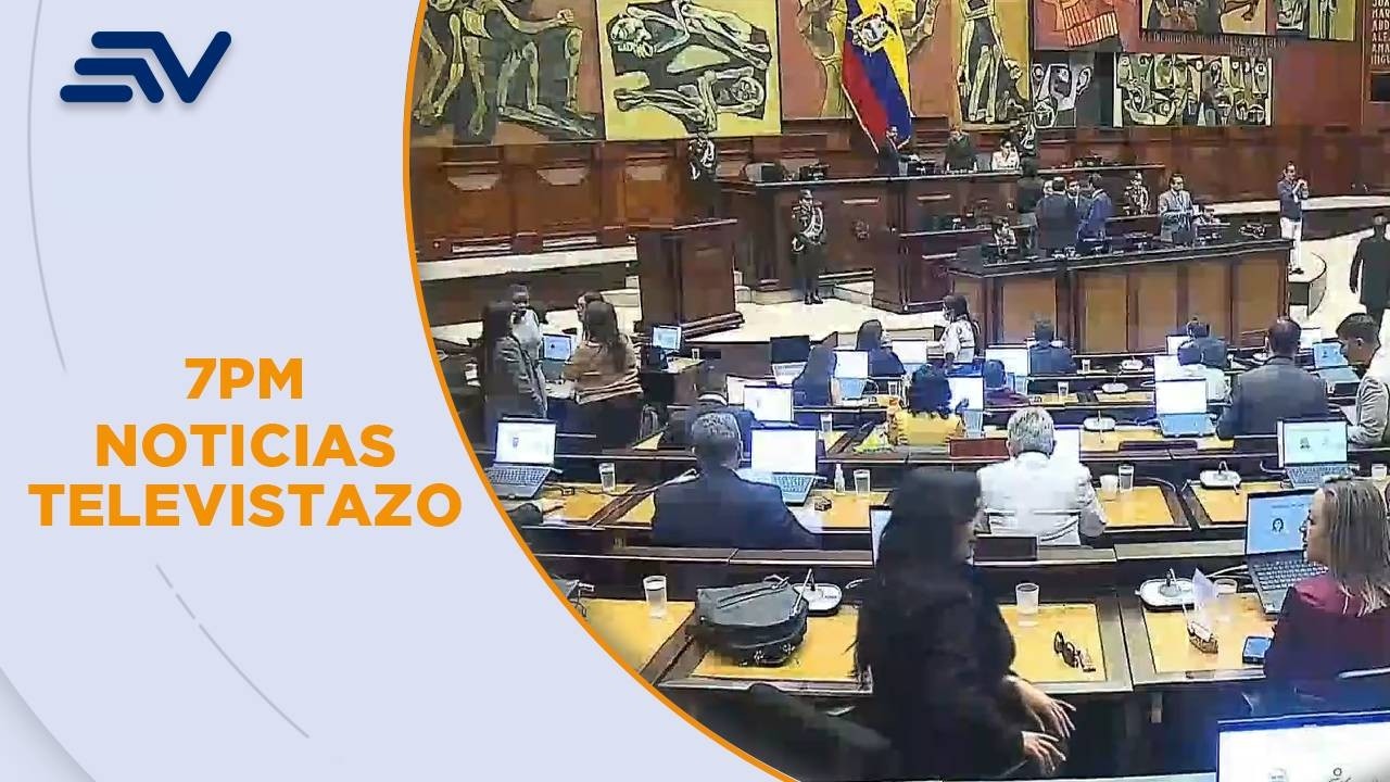 La corte aprobó referéndum contra las funciones del CPCCS | Televistazo | Ecuavisa