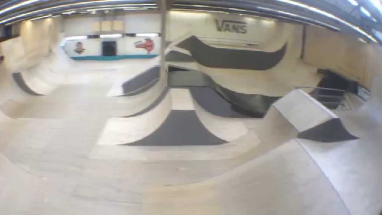 Daan Melis and Mutze Fahrnbach at 040BMXPark