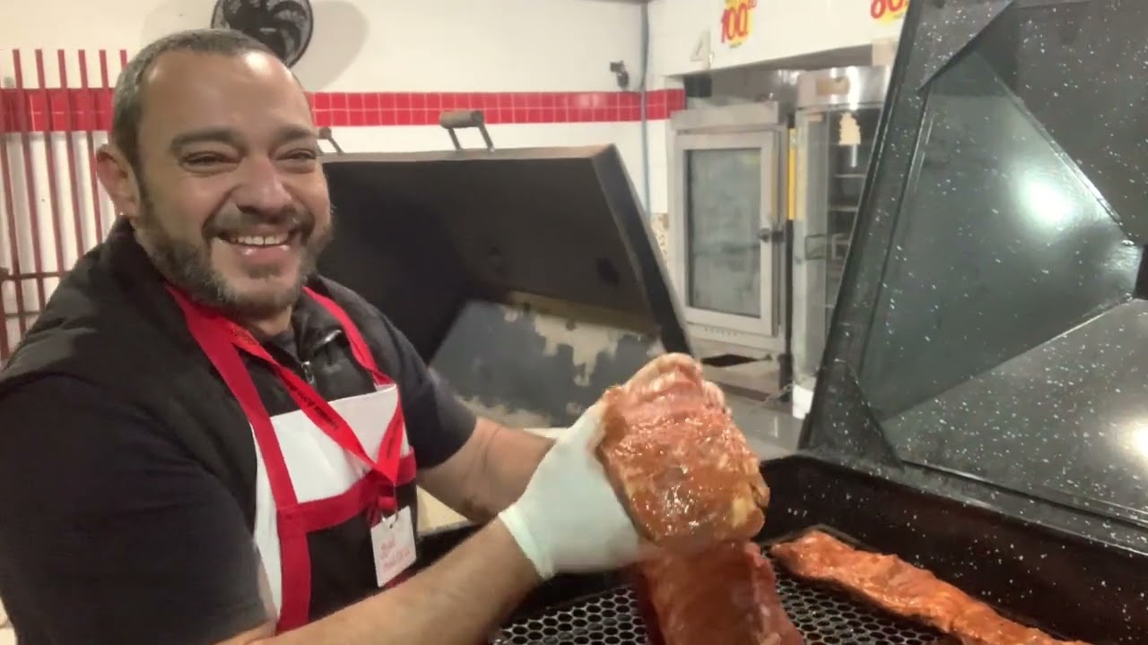 Costelinha suína na churrasqueira de carvao para vender!! Todos os segredos