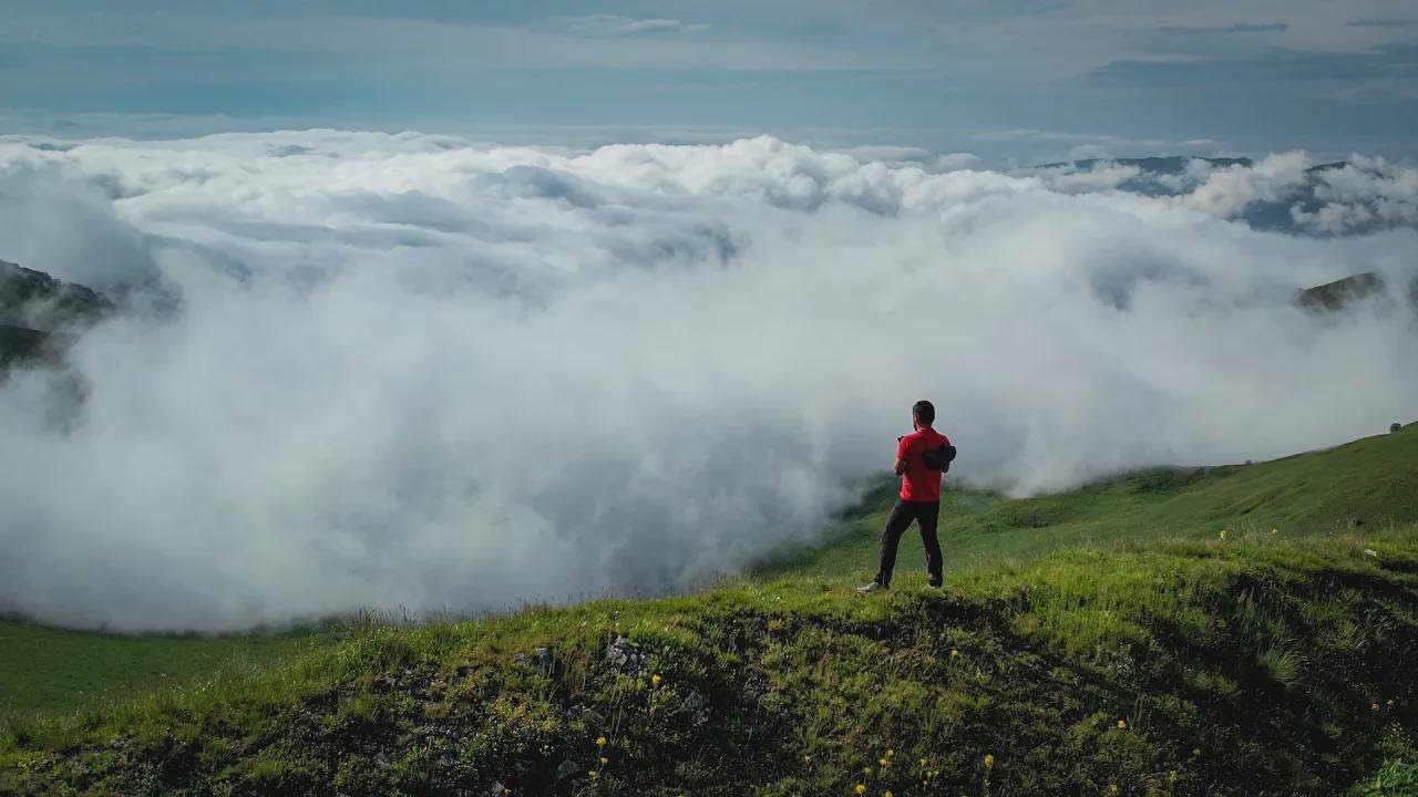 Overnight Hiking Adventure on Dai Mountain