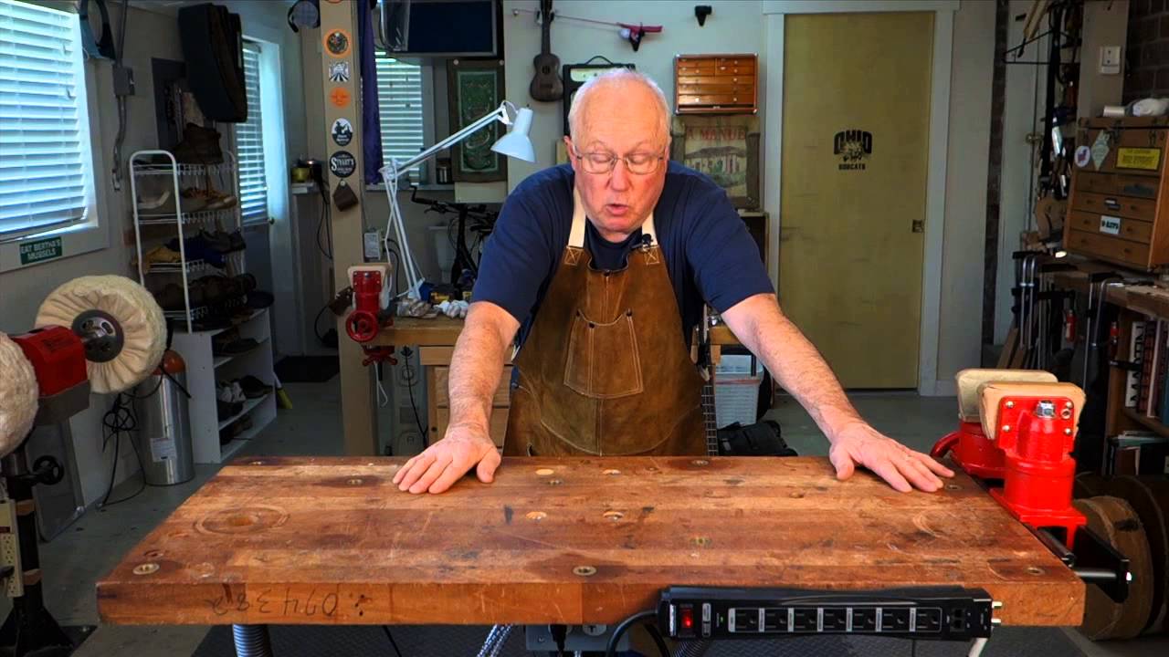 Guitar Repair Vise: a new low-profile setup idea