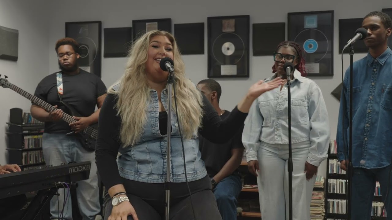 Tiny Praise Concert feat Courtney 