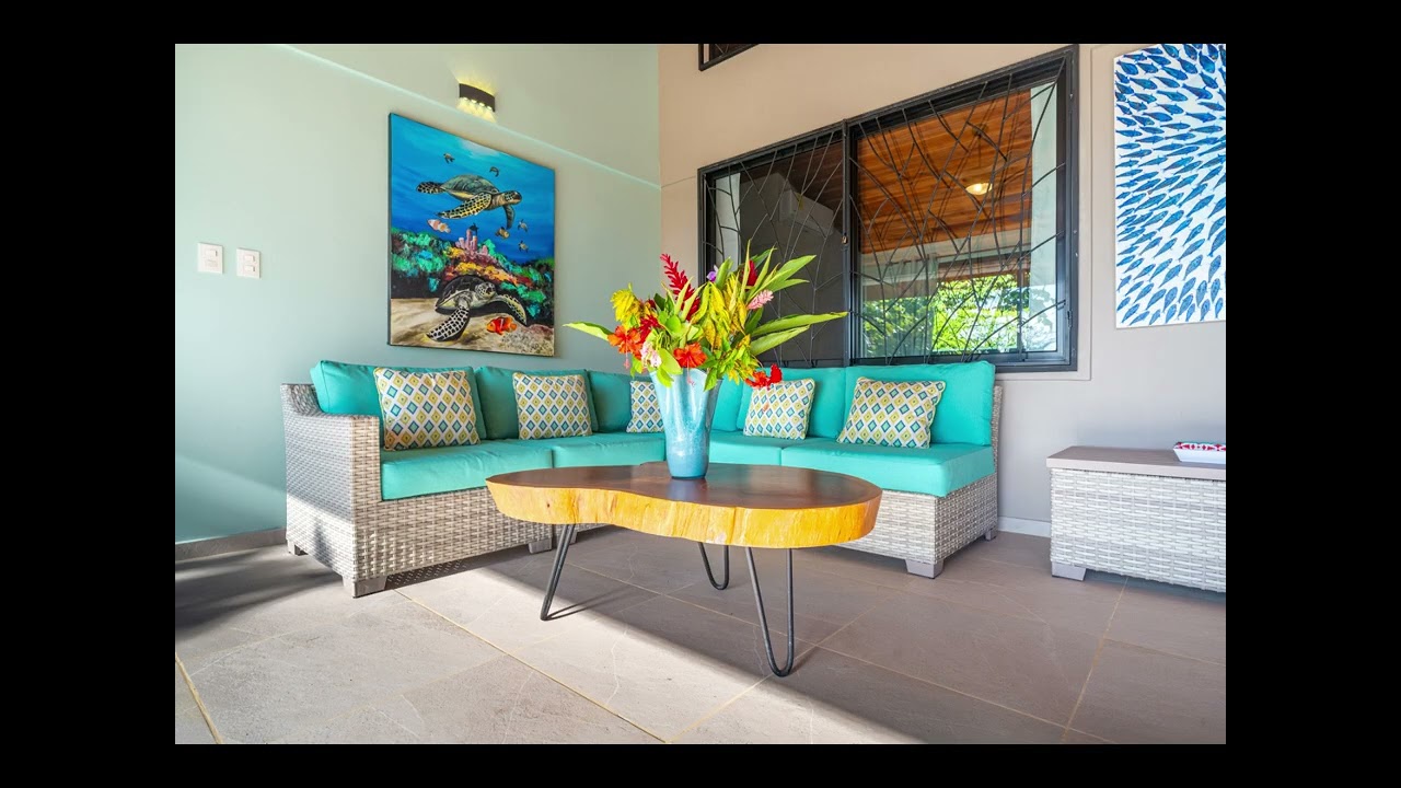 3.6 ACRES – 3 Bedroom Spectacular Ocean View Home and Guest Villa in Prime Location!!!