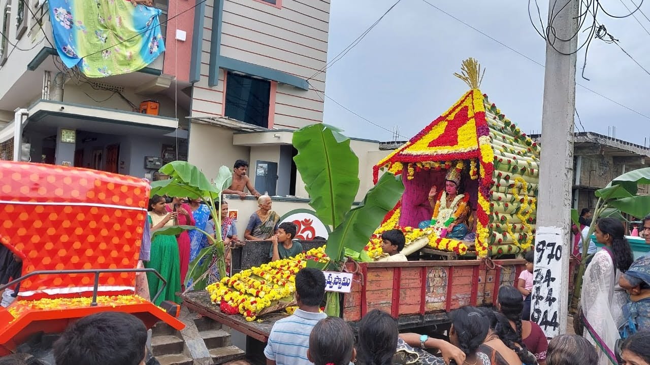 Velivennu Vinayaka Vuregimpu | 2022 | VINAYAKA Procession in Velivennu | Gandhi Bomma Centre |