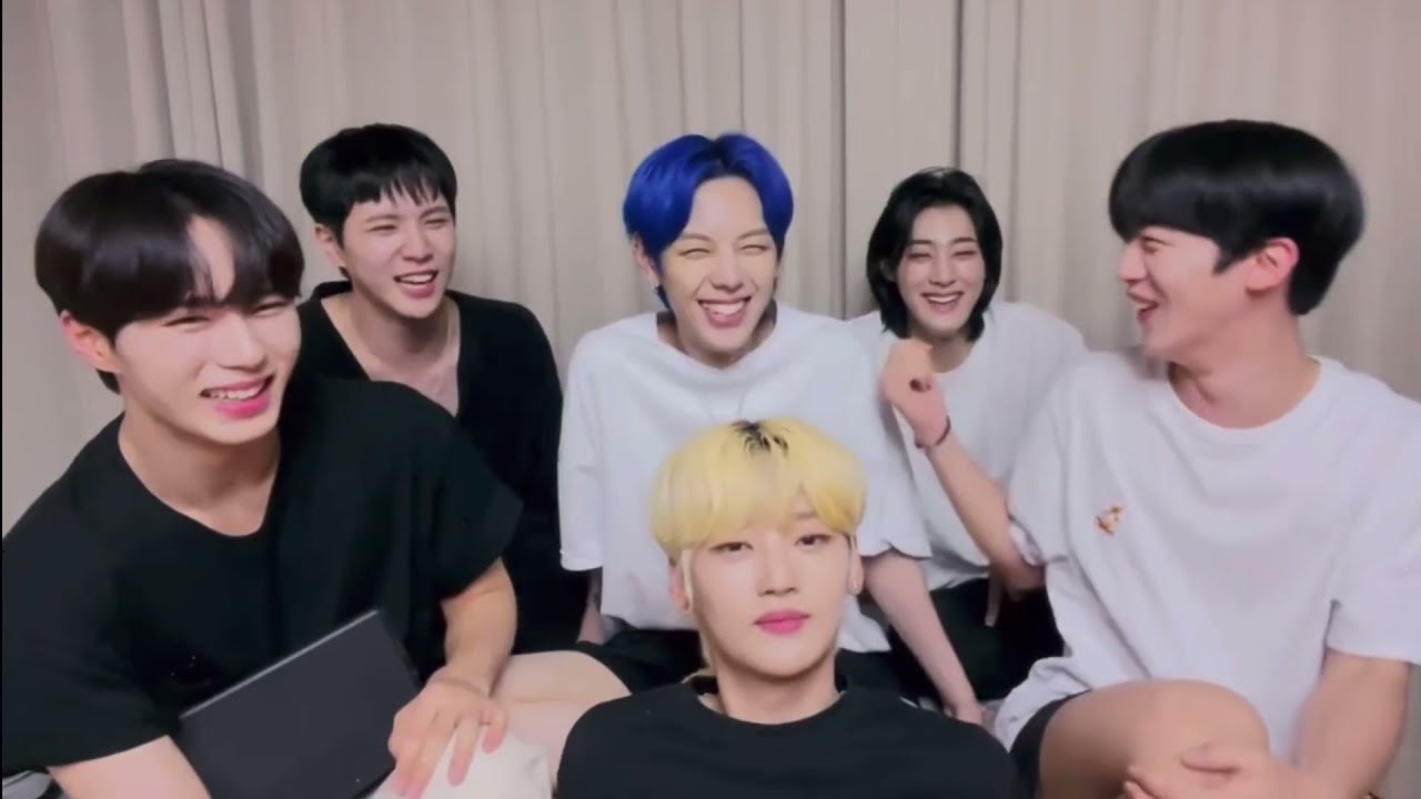 [위아이] 300일 기념 브이앱 중 유잼모음