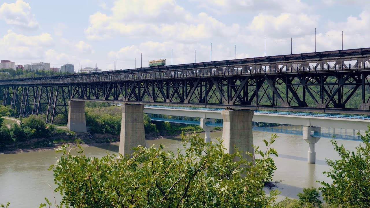 You Think You Know Edmonton? High Level Bridge Streetcar