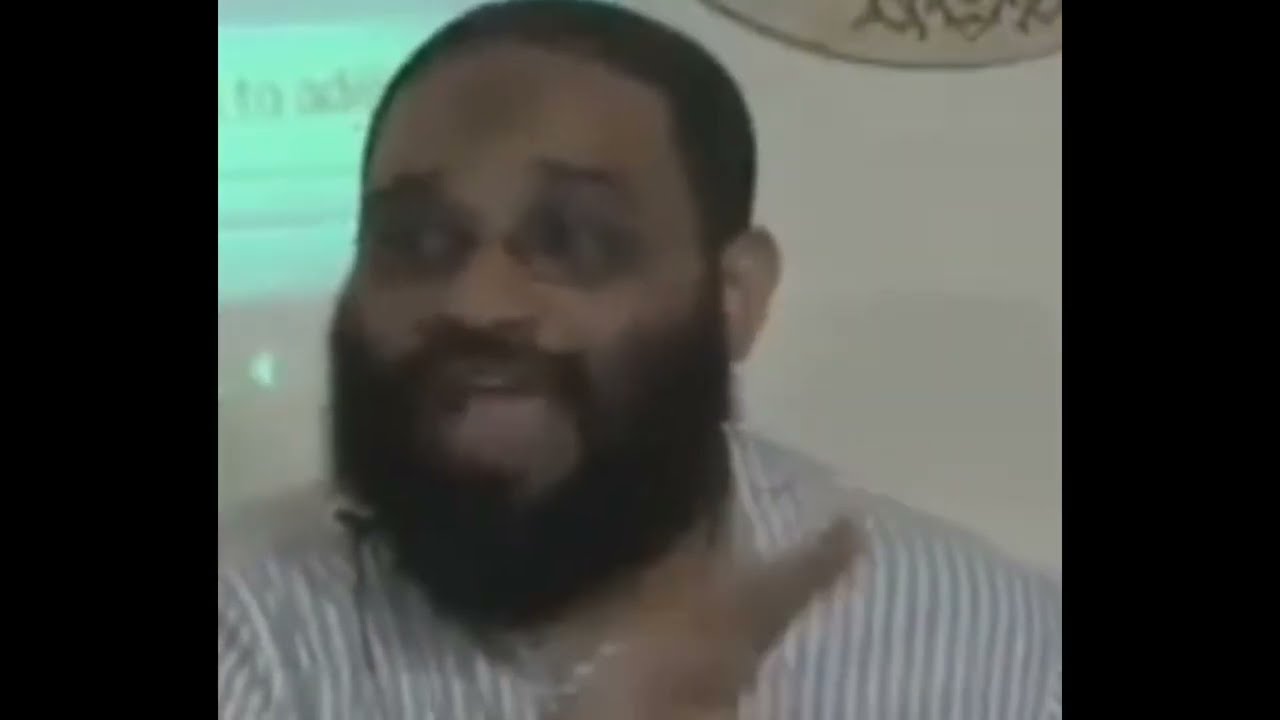 هل تُجيز الشريعة قراءة القرآن بالمقامات؟ تفصيل مهم من المهندس أيمن عبد الرحيم
