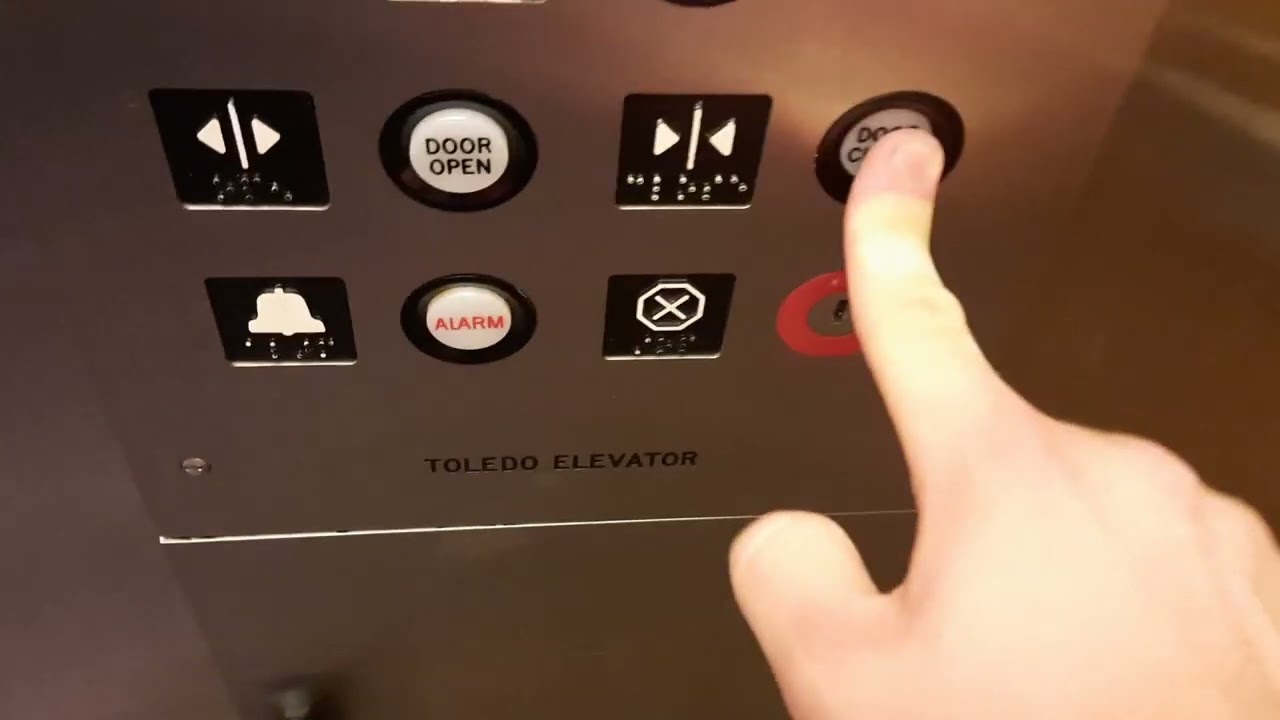 Toledo elevator at Hampton Inn in Sandusky, Ohio #autismawareness