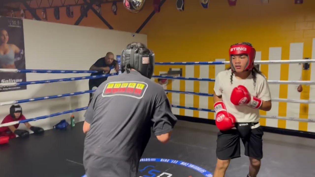 Powerhouse boxing Alexander sparring Isaiah from Fresno PAL at 501 bc