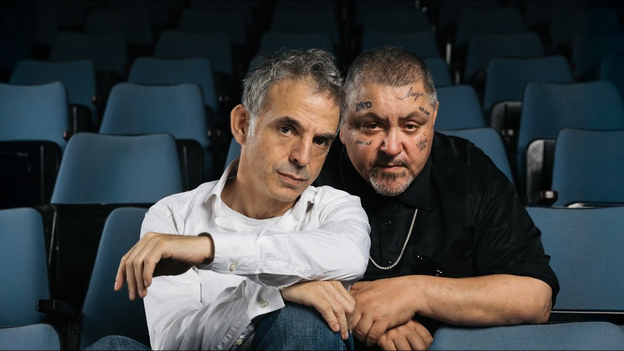 ארקדי דוכין ואתגר קרת - תסתכלי