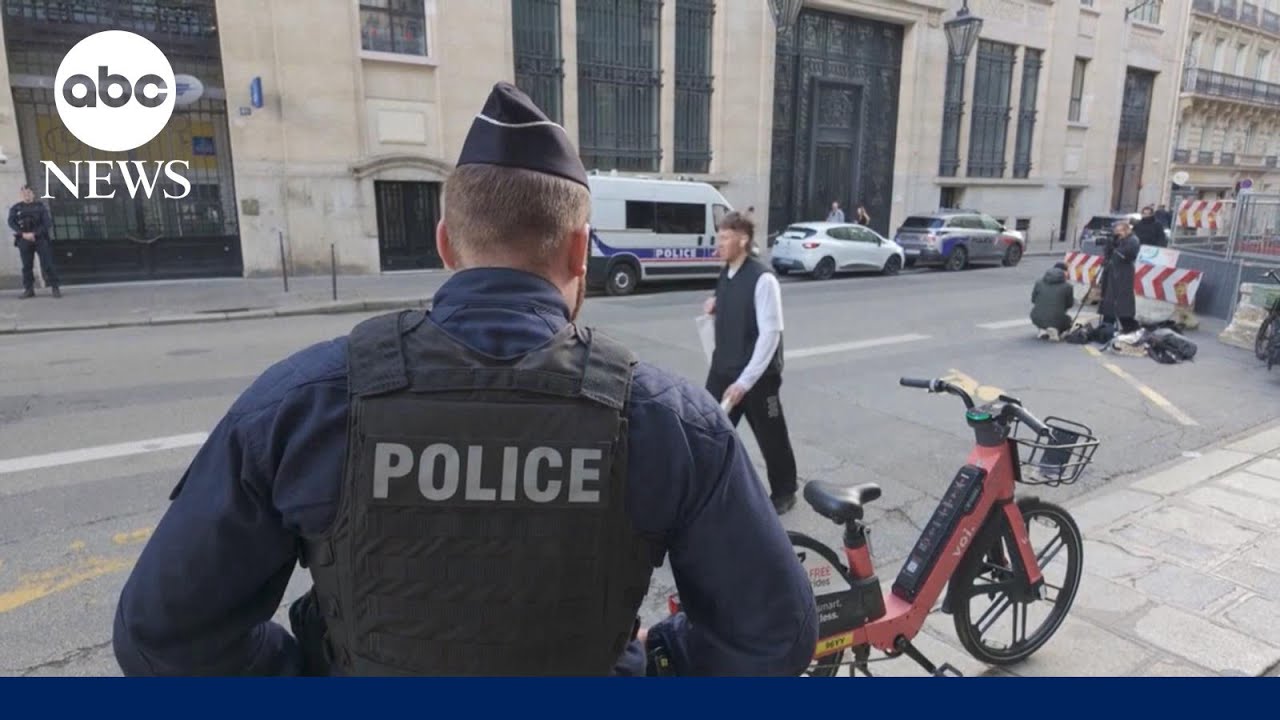 Полиция предотвратила предполагаемый теракт в Париже.