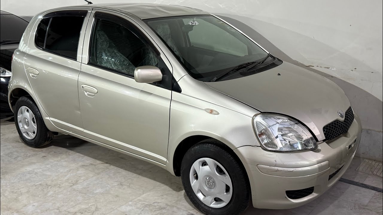 Non custom paid Toyota VITZ 1.3 (2003) Just in 10.5 lac fresh condition delivery all Pakistan 