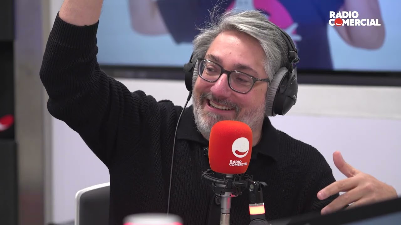 Rádio Comercial | Que segredos pode ter um bicho largado num quintal? - O Homem Que Mordeu o Cão