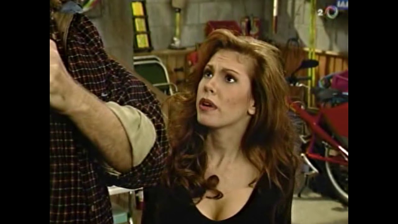 Unhappily Ever After   S03 E07   Halloween XXVII aka Hair Stalker