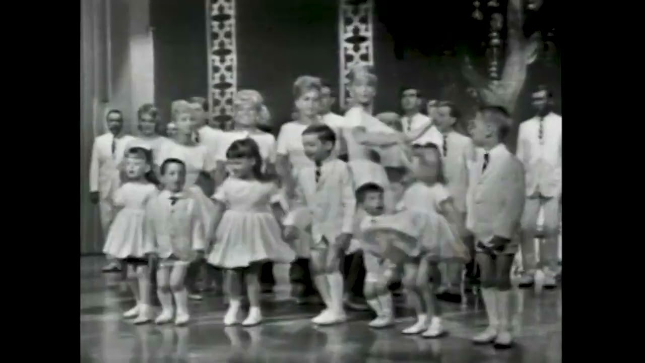 King Family - Easter 1965 - Bunny Hop