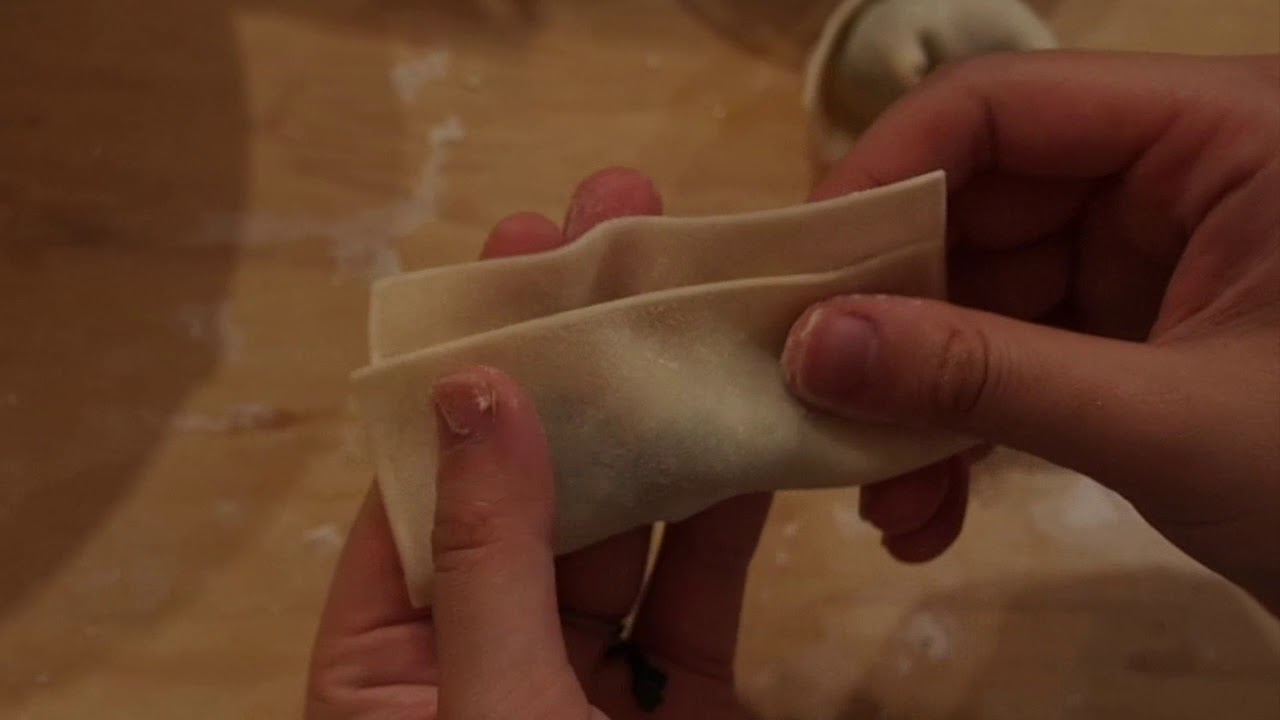 上海ワンタンの包み方