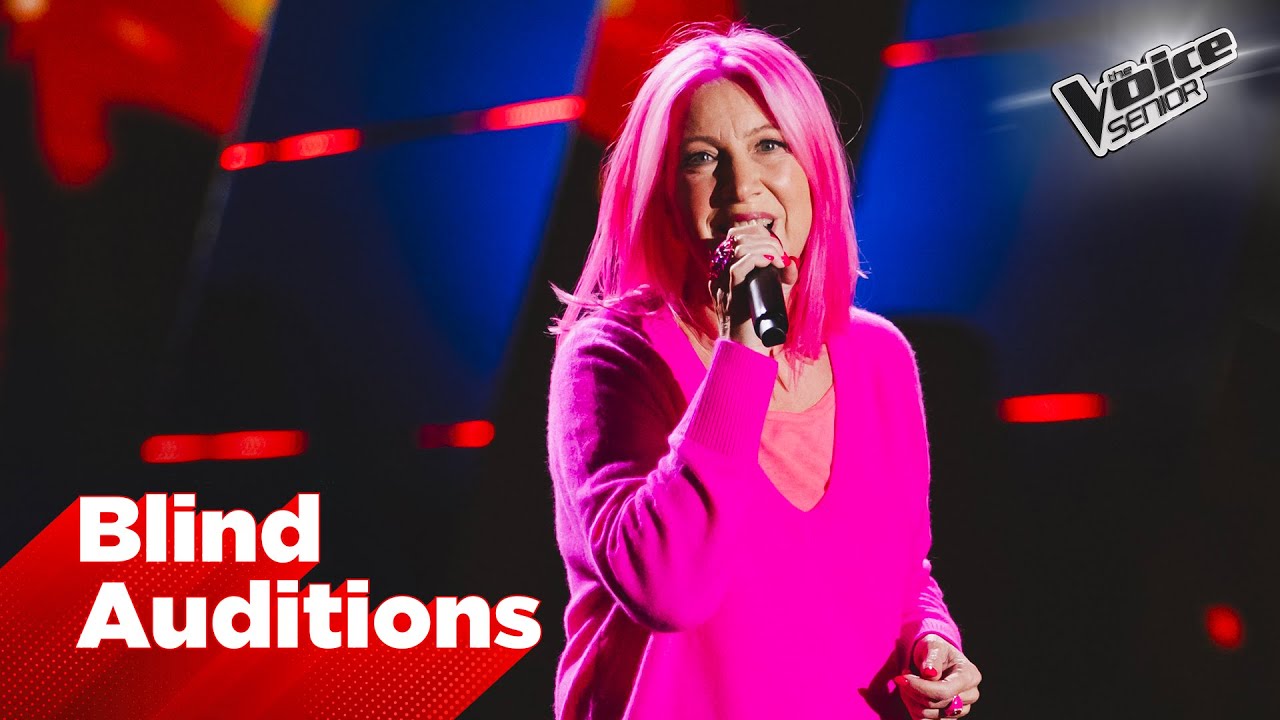 Claudia porta colore sul palco con &ldquo;Brivido caldo&rdquo; di Matia Bazar | The Voice Senior Blind Auditions