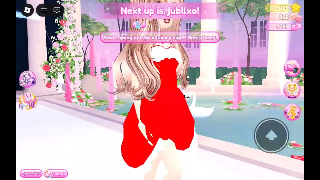 Playing Roblox Dress To Impress 