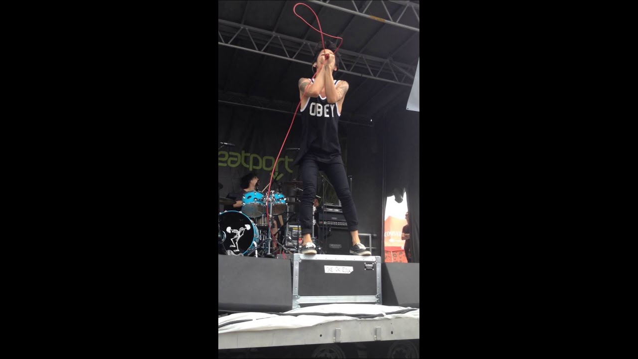 One Ok Rock -Clock Strikes- Dallas Warped Tour 6-15-2014