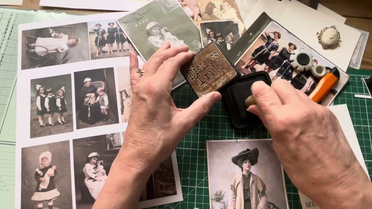 Who doesn’t love old photos? 
