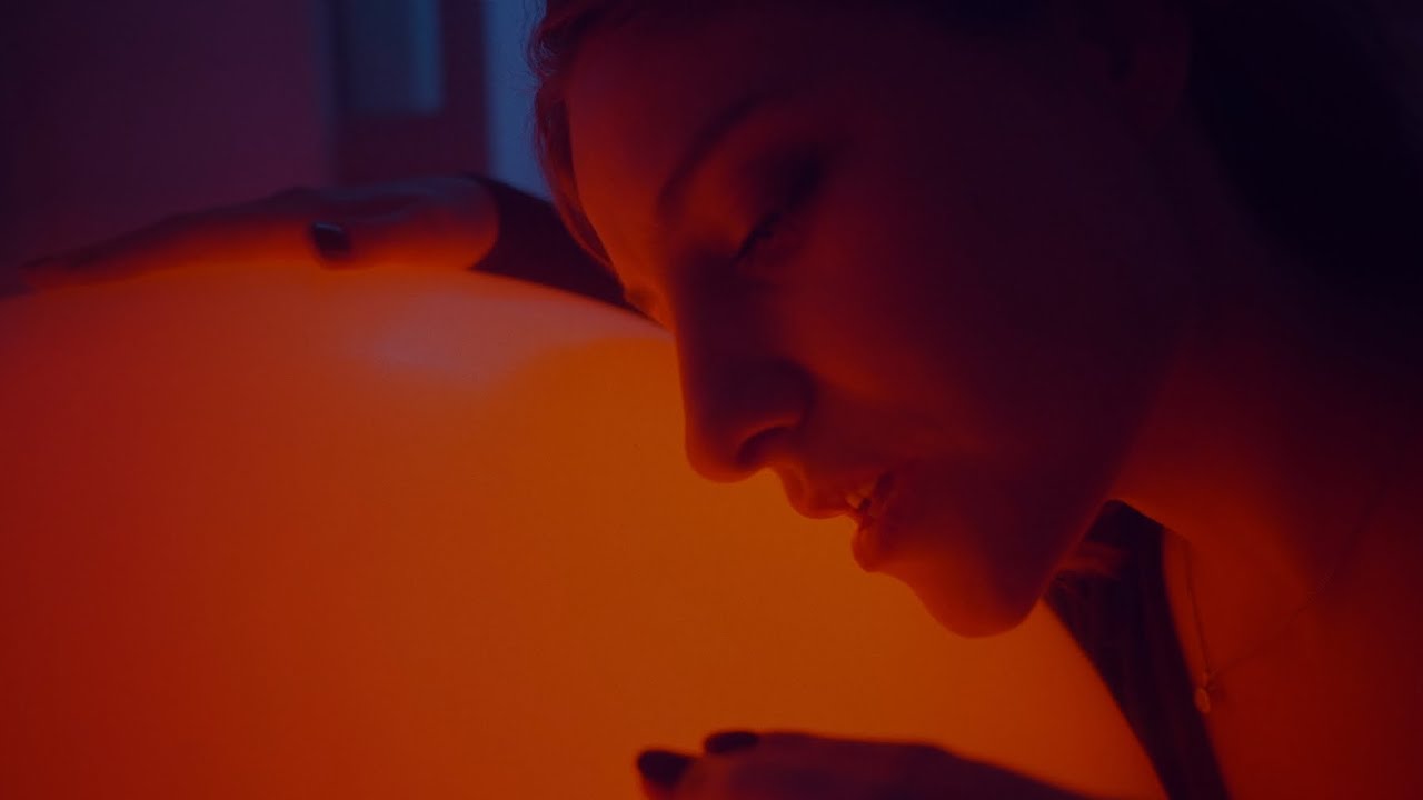 20.000 Zellen - Mona Meiller (Offizielles Musikvideo)