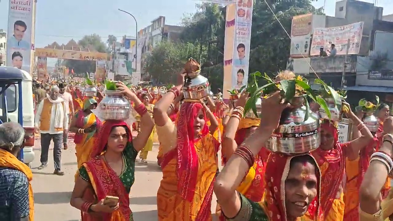 Nav Gere mandir dabra kalas yatra 