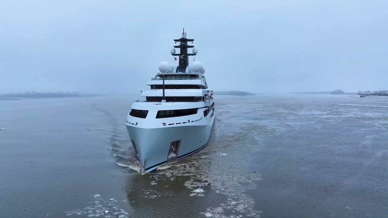 109m O3 L&uuml;rssen yacht commences sea trials - Feb 2026