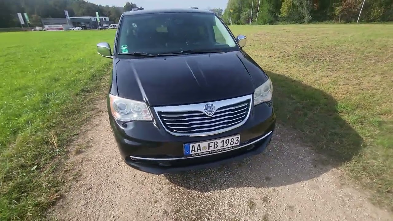 2012 Lancia Voyager Platinum AHK, Vollausstattung zu Verkaufen