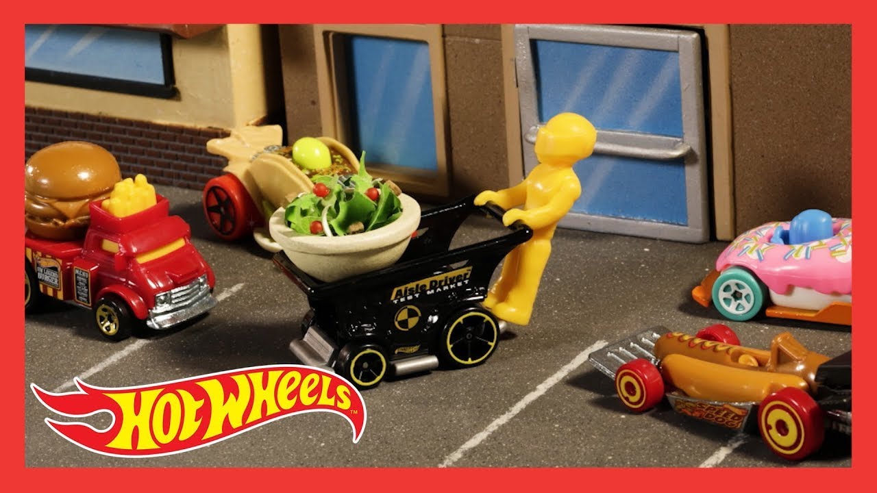 FAST FOODIE’S gotta do DONUTS to RACE his way to a SALAD | @HotWheels