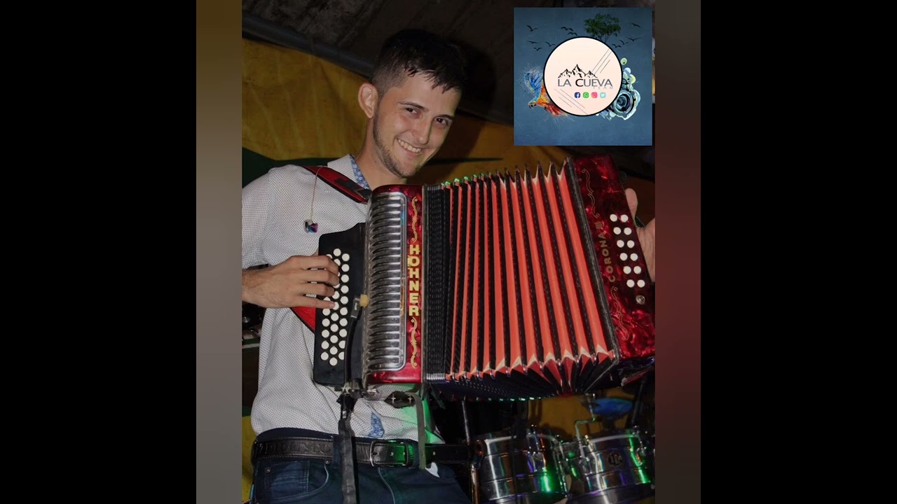 Benjam&iacute;n Gonzales - Amores con papelitos (EN VIVO) #LACUEVATV