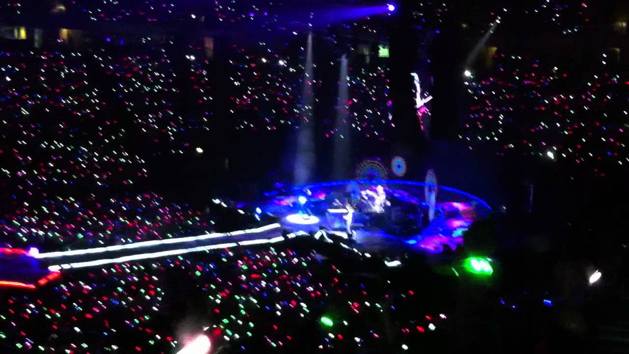 Coldplay Paradise Live - MEN Arena - Manchester - Dec 4th 2011