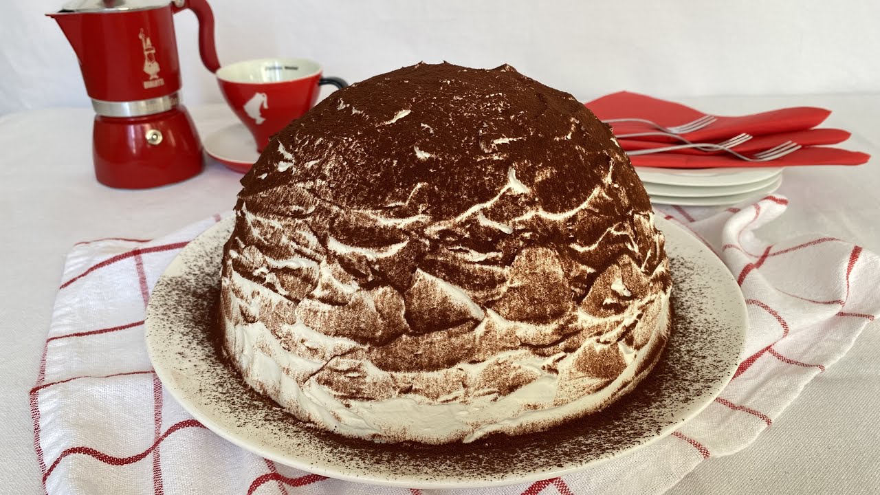 ZUCCOTTO DI PANDORO AL TIRAMISÙ  FACILE E VELOCE SENZA UOVA