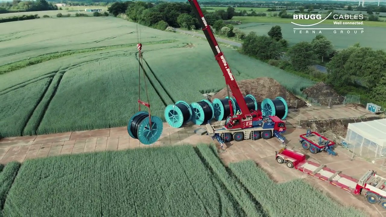 Drei Doppelkabelsysteme 110 kV zwischen zwei Umspannwerken