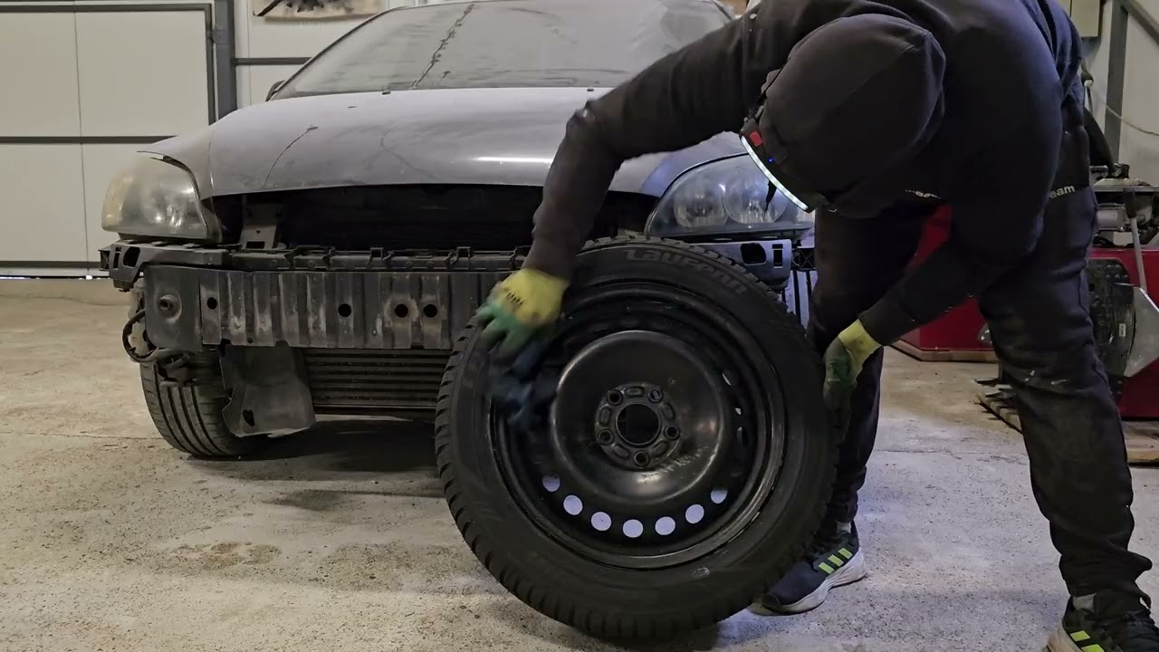 How to make a Snow Tires Change!