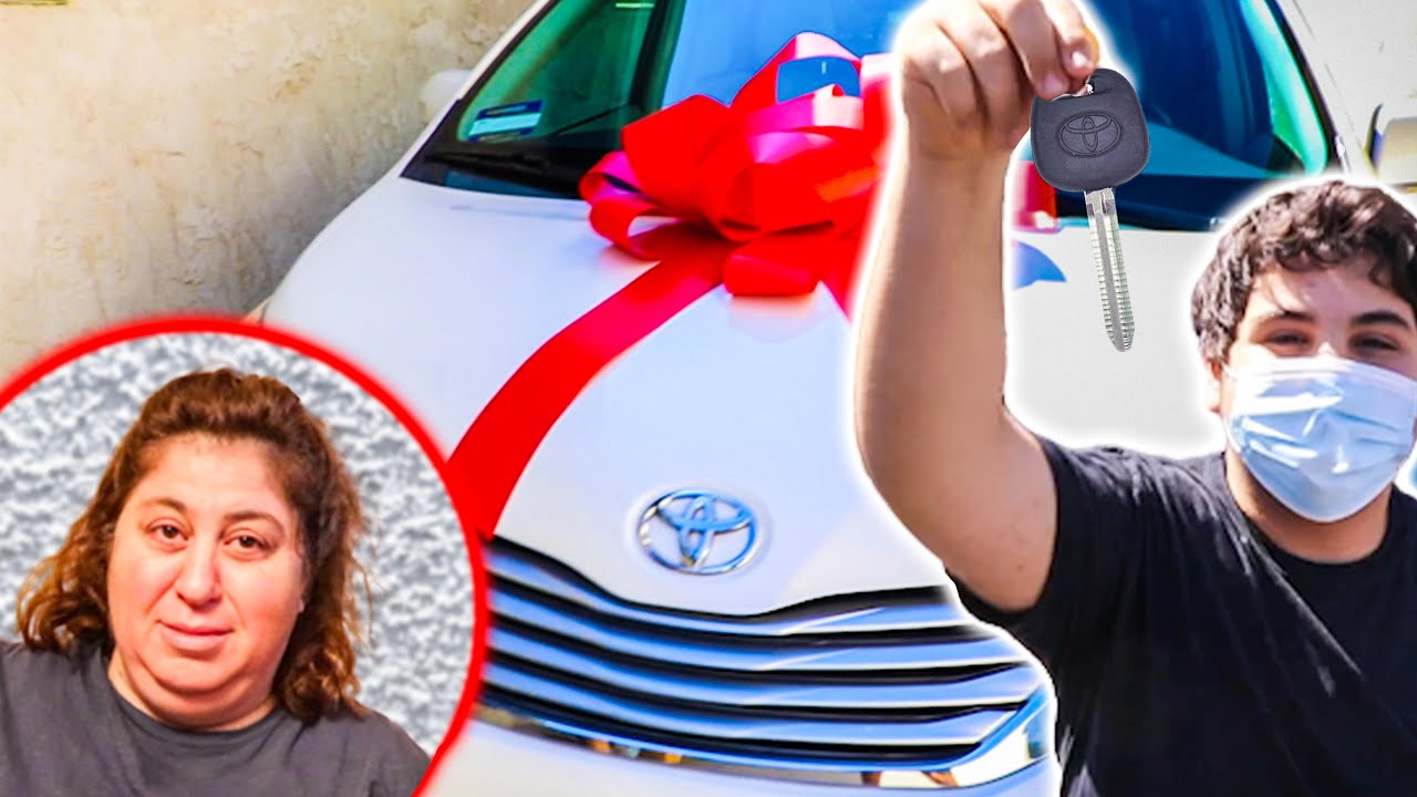 SURPRISING MOM WITH DREAM CAR