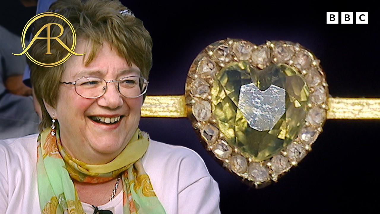 Value Of Fabergé Brooch Shocks Owner | BBC Antiques Roadshow UK
