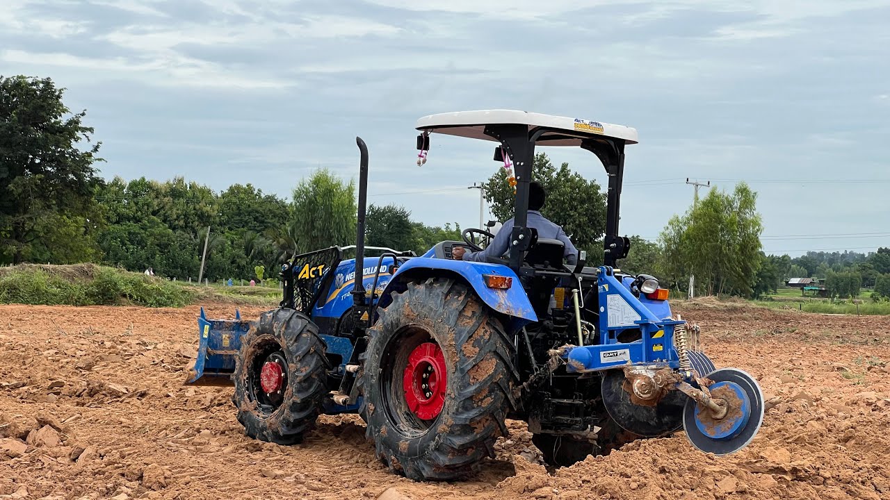 NEW HOLLAND T4.65