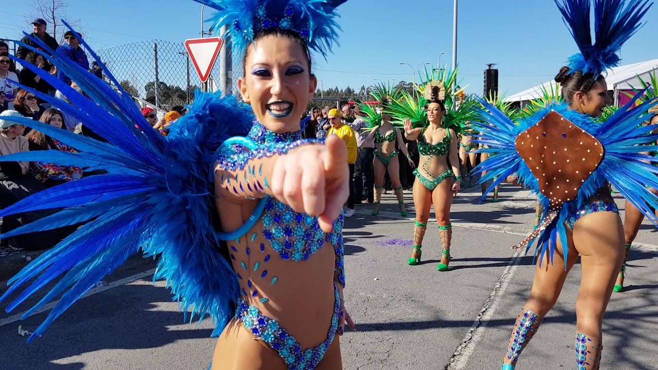 CHARANGUINHA pt2 (domingo) @desfile escolas de samba - Carnaval de Ovar 2020