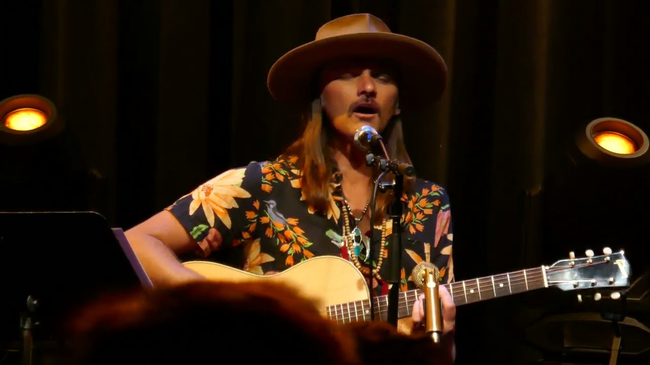 Duane Betts 2022-06-24 Sellersville Theater 