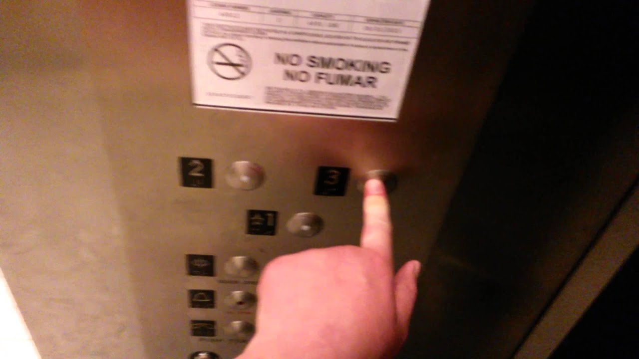 Westinghouse Hydraulic Elevator @ Macy's The Gardens Mall